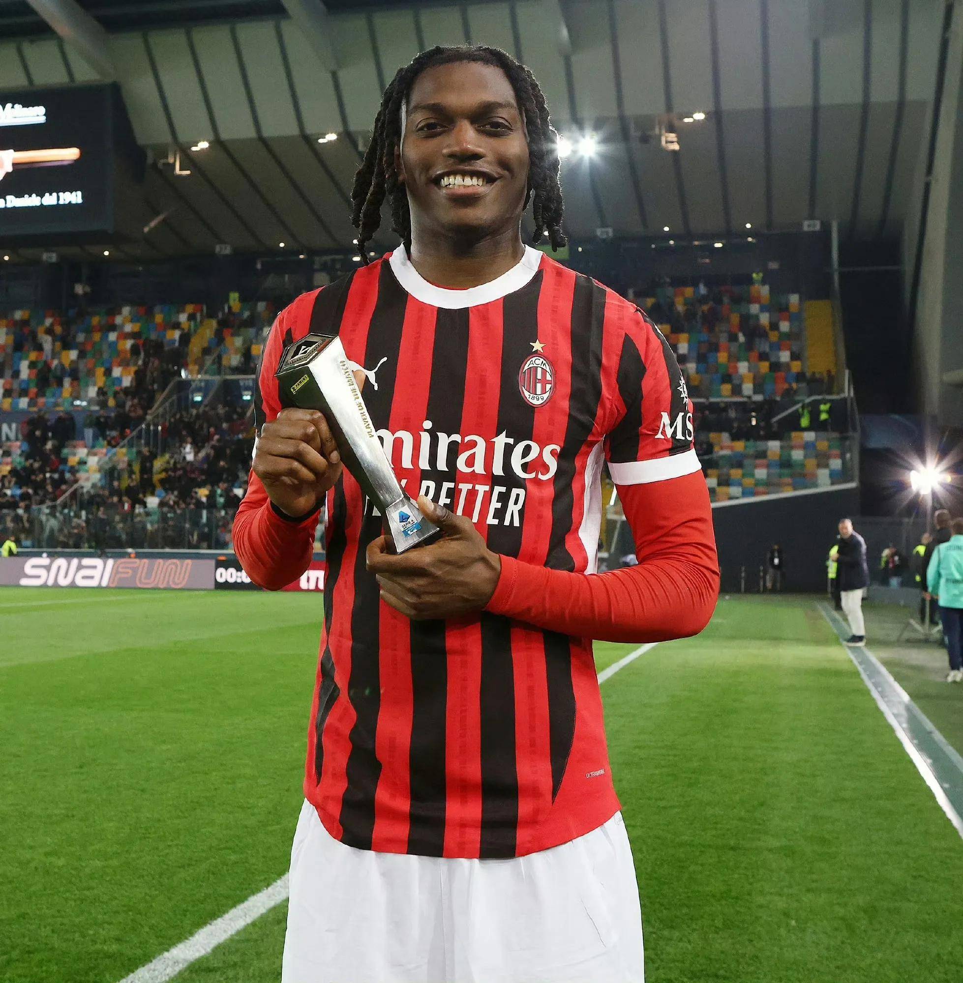 关于AC米兰举办青年球员试训营的信息 关于AC米兰举办青年球员试训营的信息