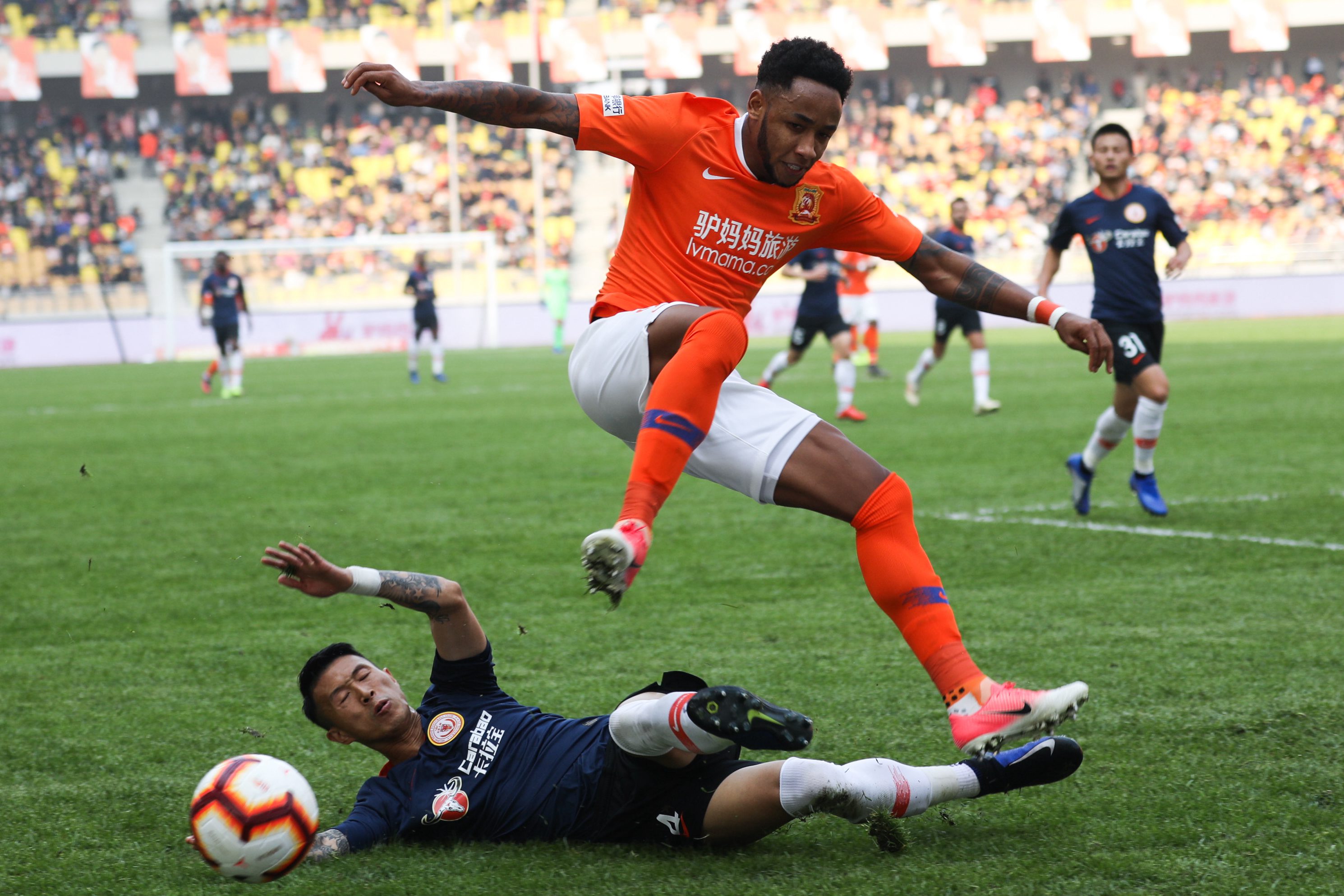 武汉卓尔主场战平北京人和，保持积分稳定的简单介绍